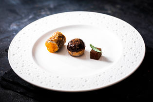 Minimalist composition. Using sandblasted porcelain textures and negative space to highlight the pure colors and geometric be