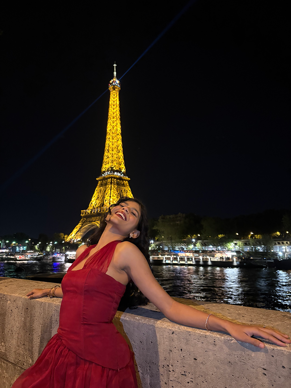 Thumbnail: Midnight in Paris