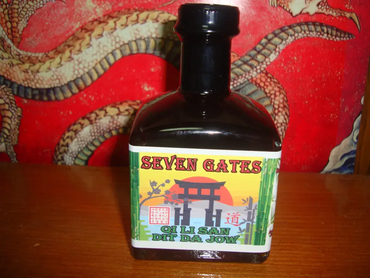 Qi Li San - Dit Da Jow