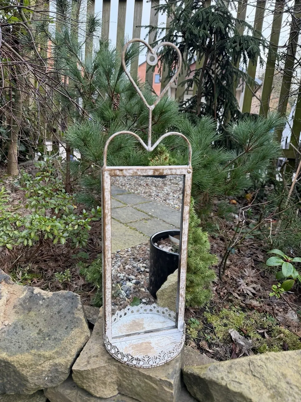 Thumbnail: Set of 2 Heart Design Metal Garden Wall Mirrors