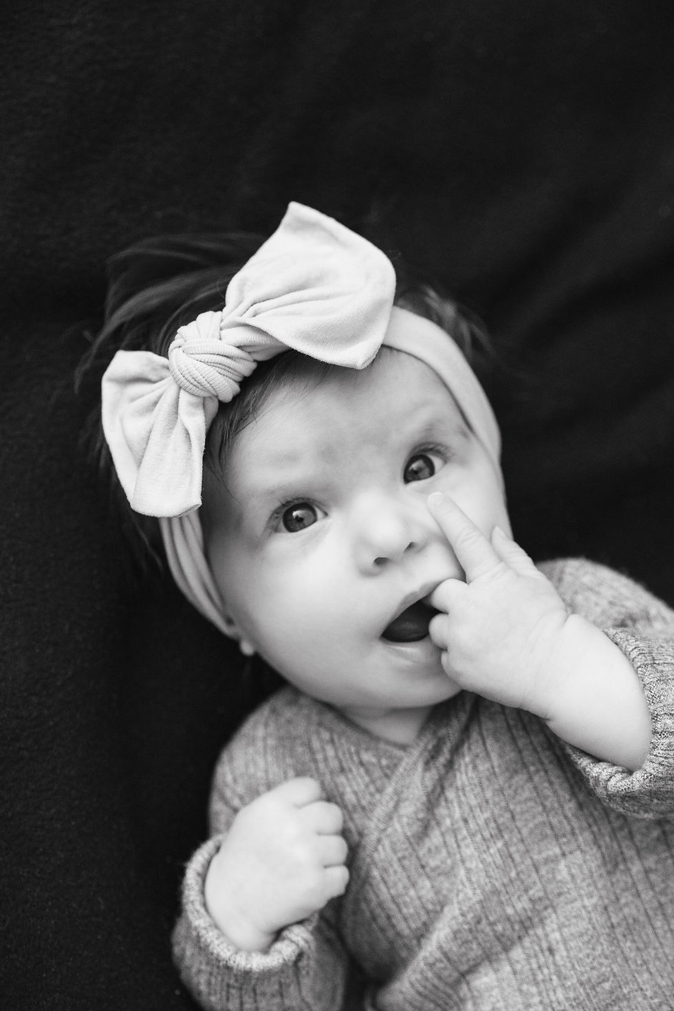 Starting Solids: A Messy, Magical Milestone – Tips for Mums with 6-Month-Old Babies