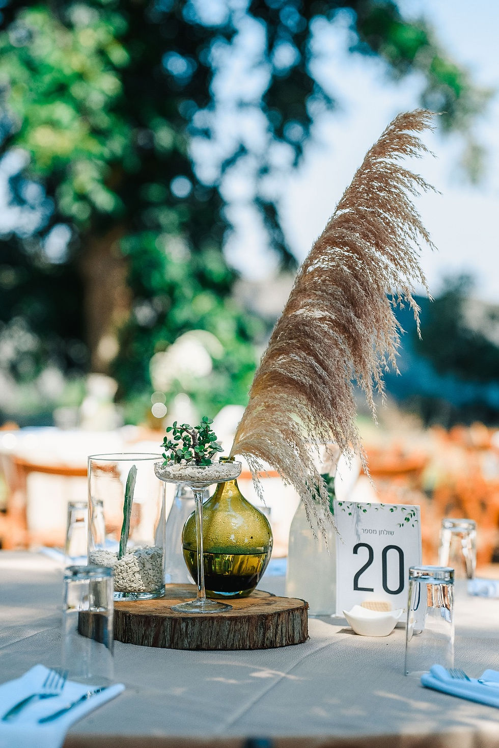 תמונה ממוזערת: עיצוב מספרי שולחן