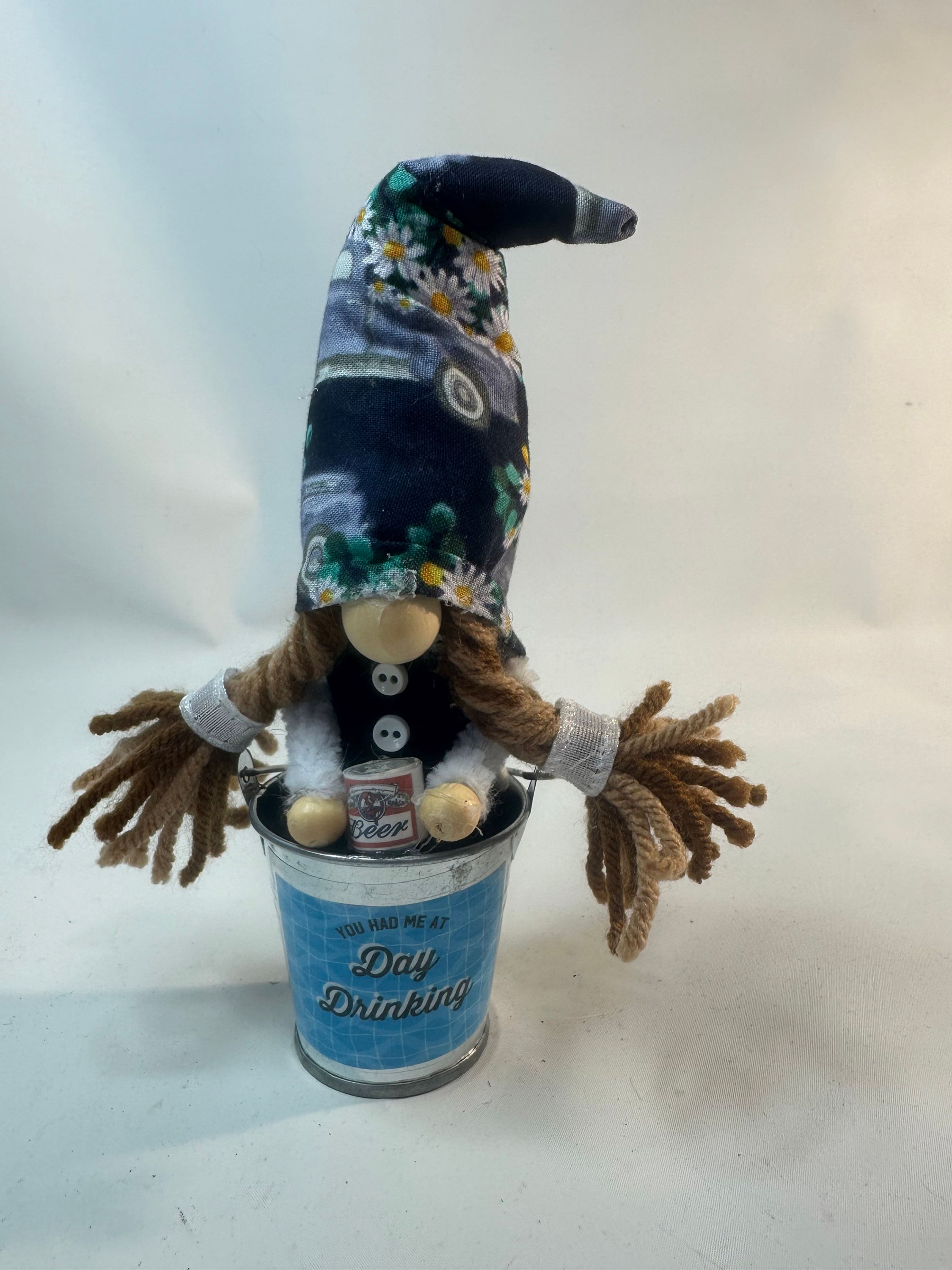 Dry Drinking Cheery Gnome Bucket - Female 