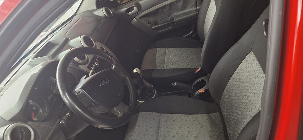 Miniatura: Ford Fiesta 1.6  2013