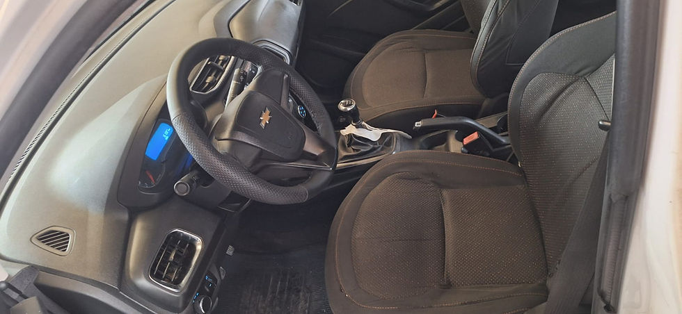 Miniatura: Chevrolet Ônix MT lt 1.0   2014