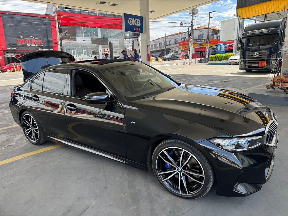 BMW 320I M SPORT C/ TETO AT  2023