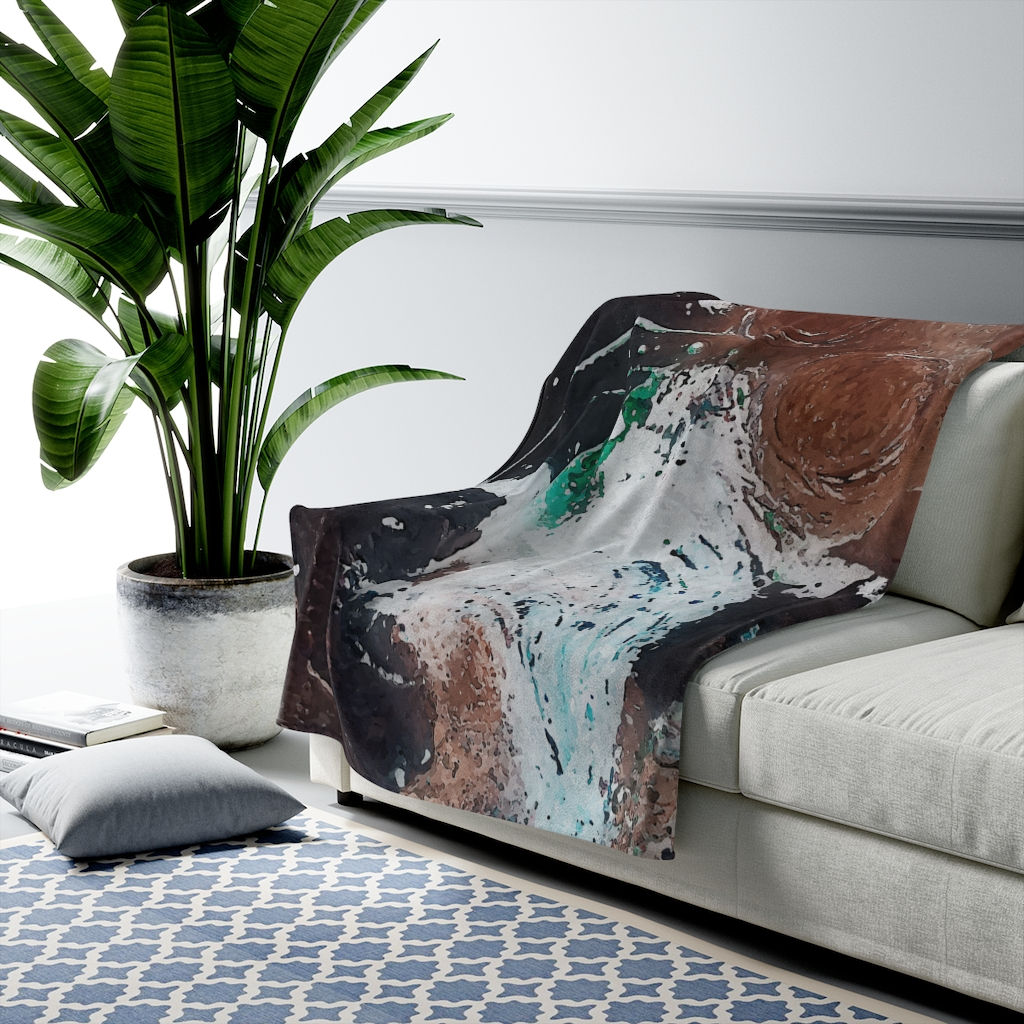 Inner Cosmos v00 Plush Throw Blanket