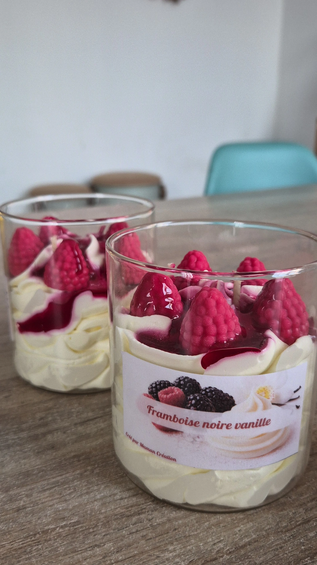 Bougie Chantilly Cerise noire