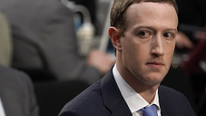 Analistas de Wall Street cuestionan el futuro de Facebook.
