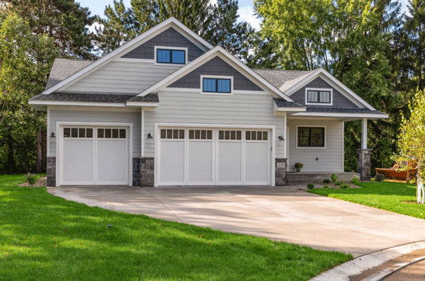 MAHTOMEDI MN NEW BUILD HOME