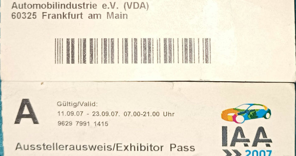 First Artist at IAA with own exhibition stand/space 2007 , Porsche Paintings
