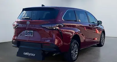2024 Toyota Sienna LE Wheelchair Accessible Van