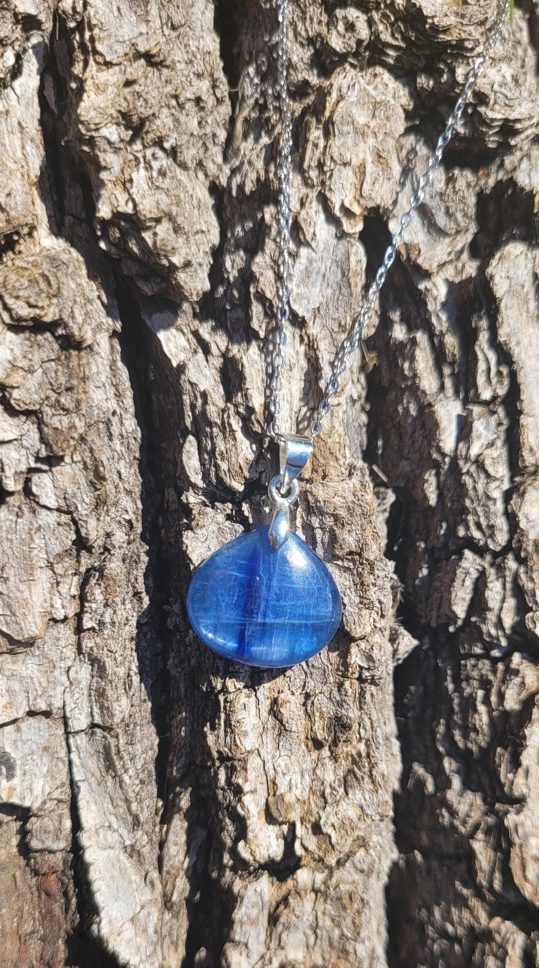 Pendentif cyanite