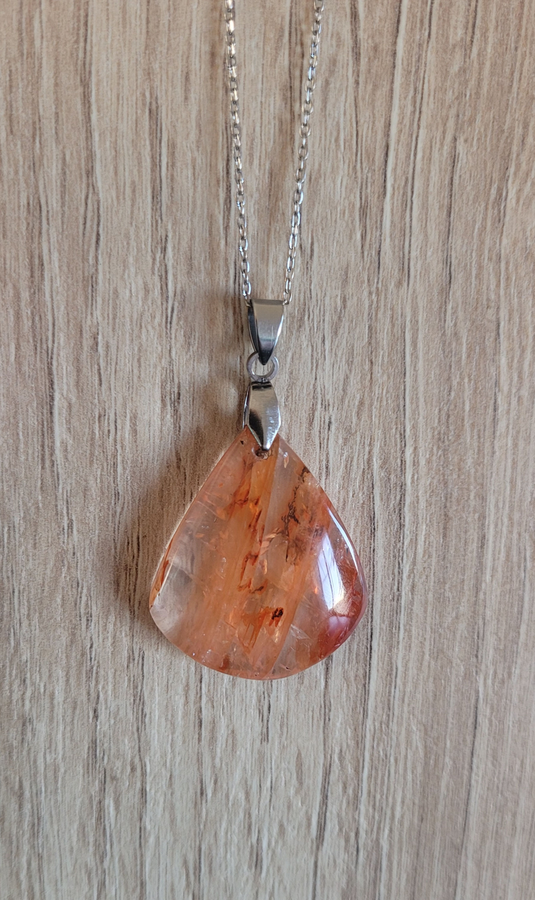 Pendentif quartz hématoïde