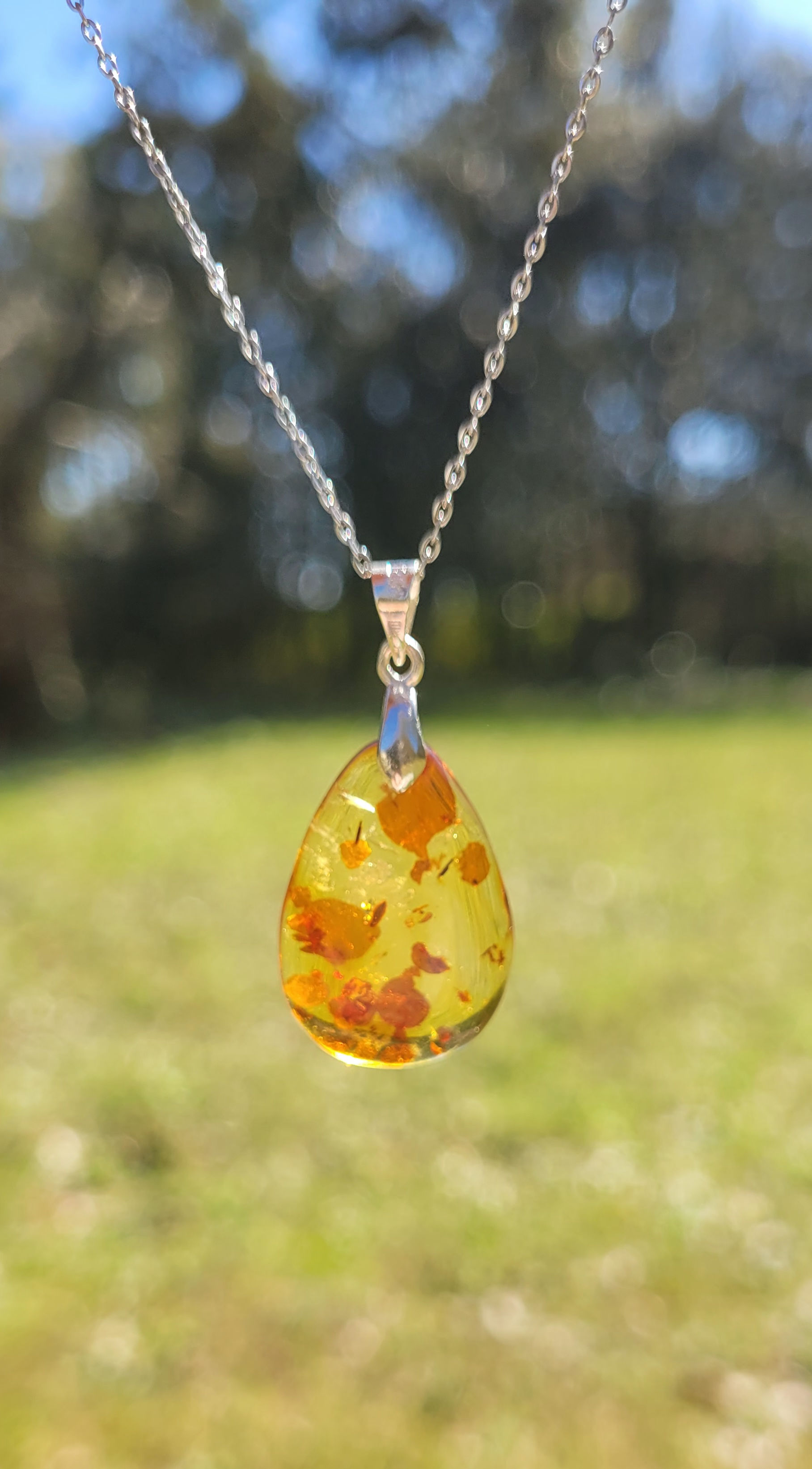 Pendentif ambre