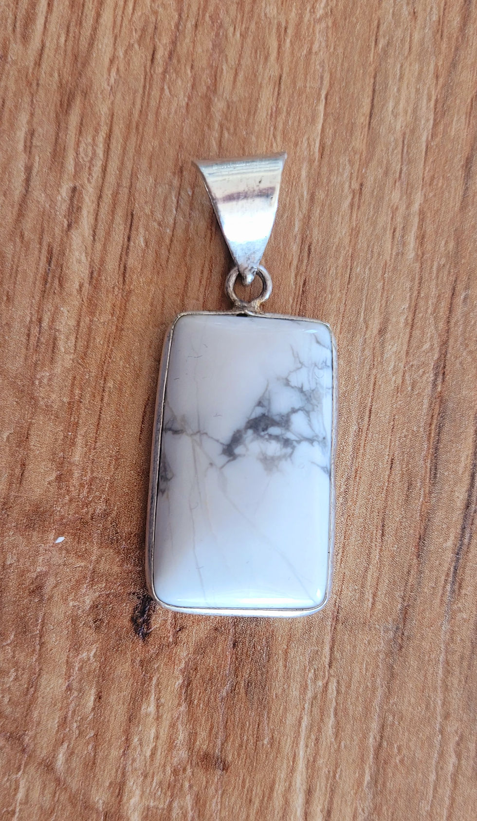 Miniature : Pendentif Howlite rectangulaire