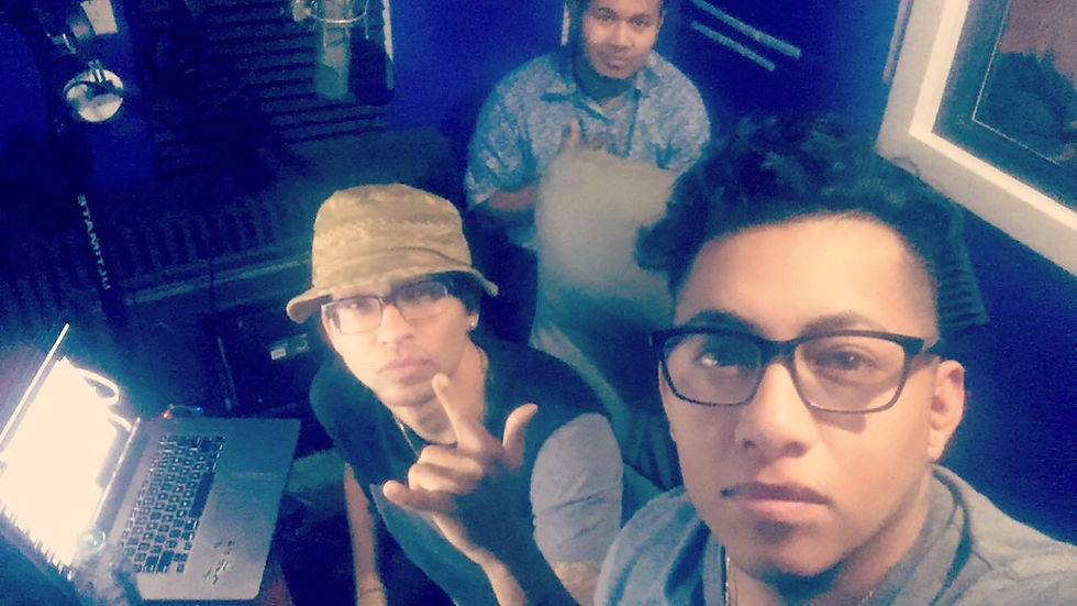 #NosotrosSomosLosBuhos