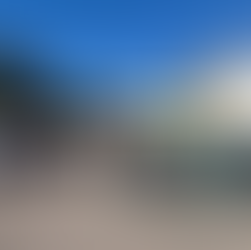 Die HyEfRe Projektpartner in Padua neben einem Wasserstoffauto (Toyota Mirai).