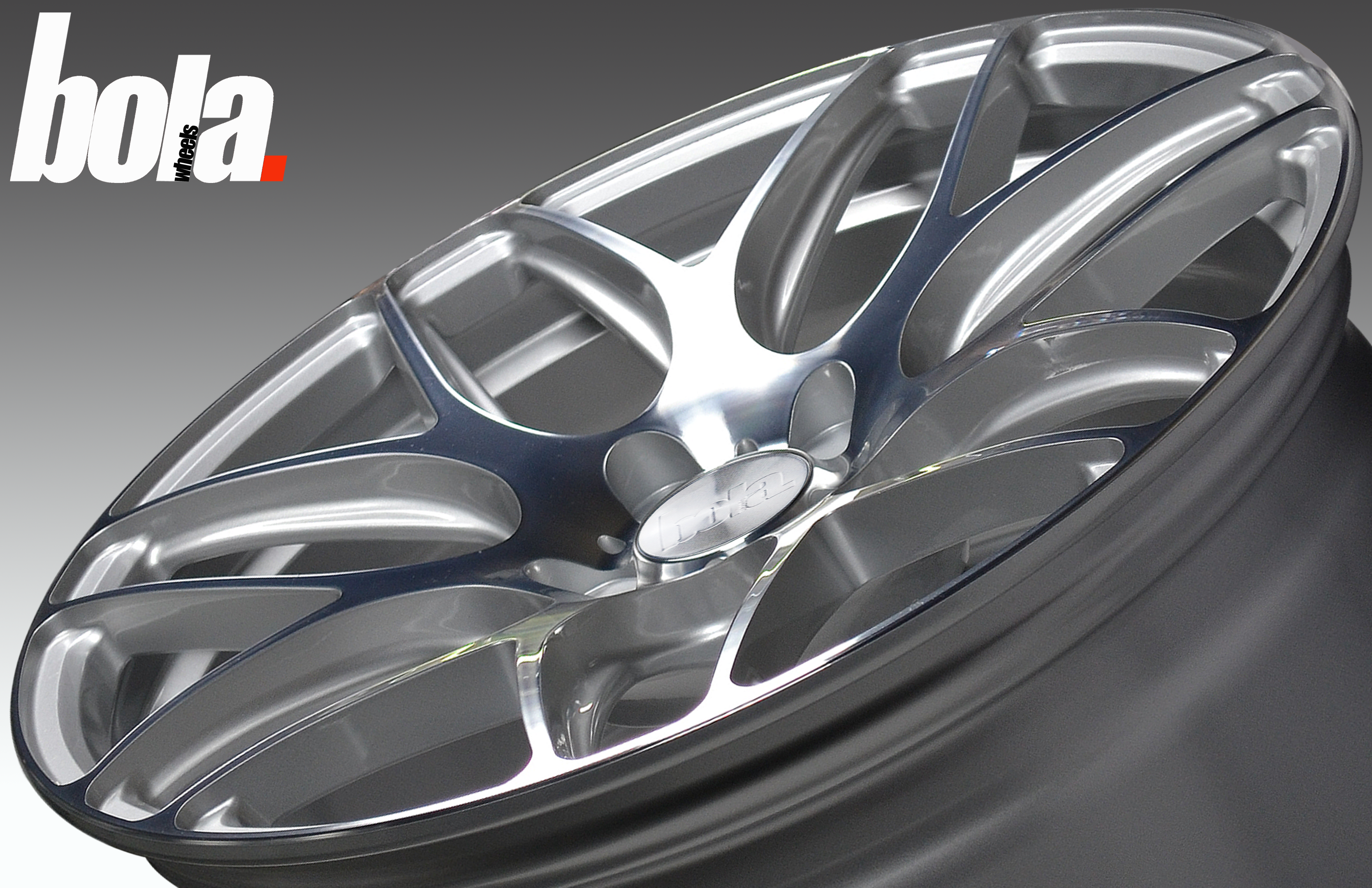 19" B8R Silver Polished