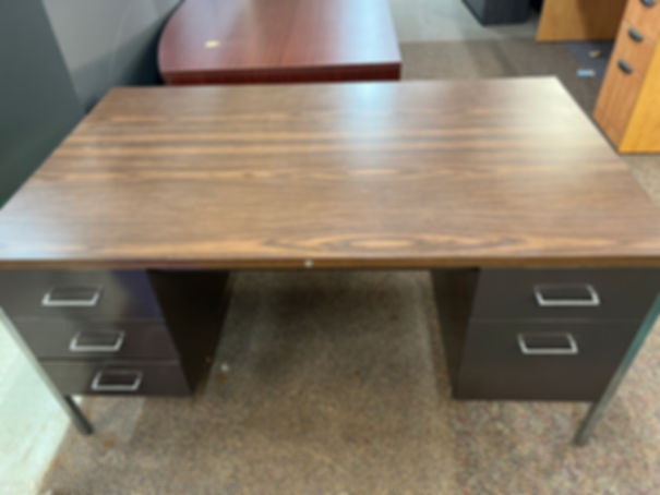 Metal desk