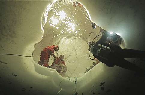 Dive-hole-2621_edited.png