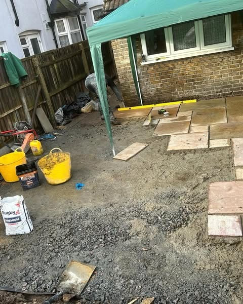 House clearance in London – furniture removal by Clear The Lot