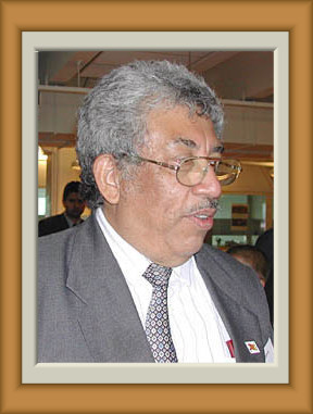 Manlio Argueta