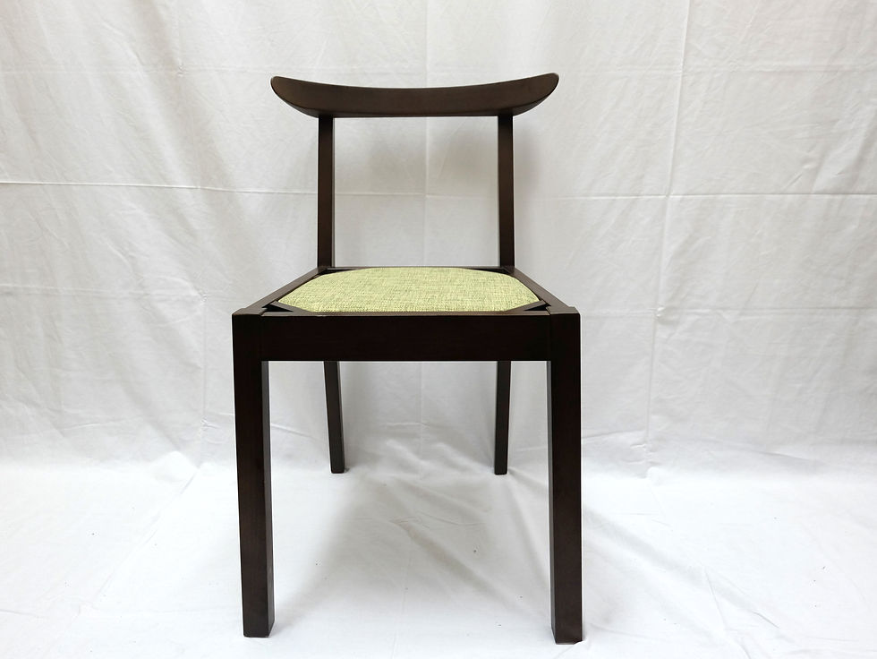 サムネイル： チェア