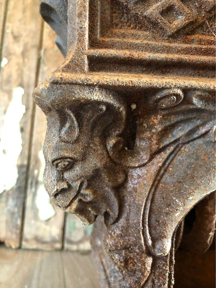 Thumbnail: 1920's Ornate Stove