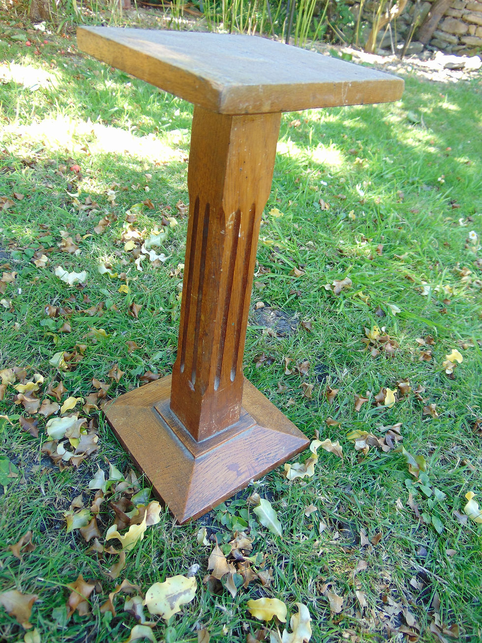 Thumbnail: Small Hat Stands