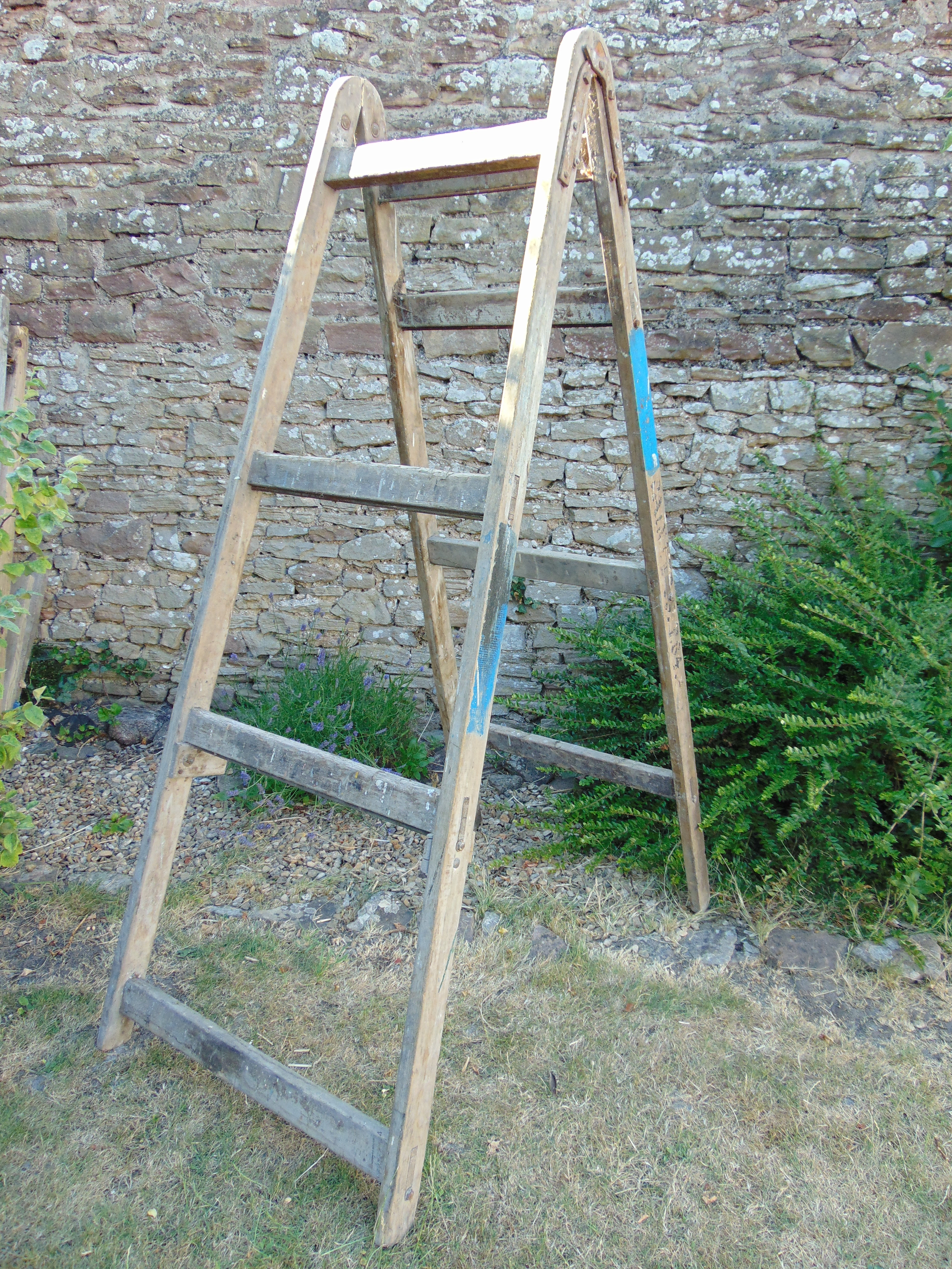 Pair of Medium Rustic Trestles