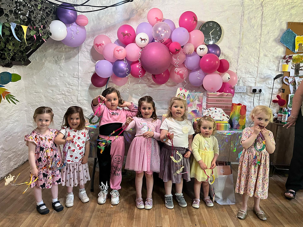 Make-Create-Capture-Art-Parties-Northamtonshire-Daventry-Childrens-Parties015