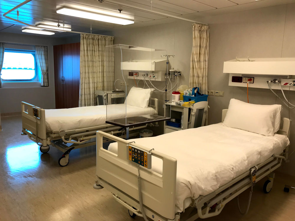 Royal Caribbean or Dream Cruises Which is the better cruise line?