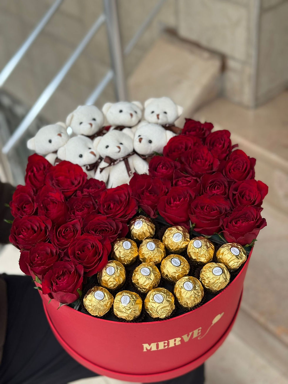 Küçük resim: Kişiye Özel 4'lü Sevgililer Günü Kutusu (Gül,Çikolata,Ayıcık)