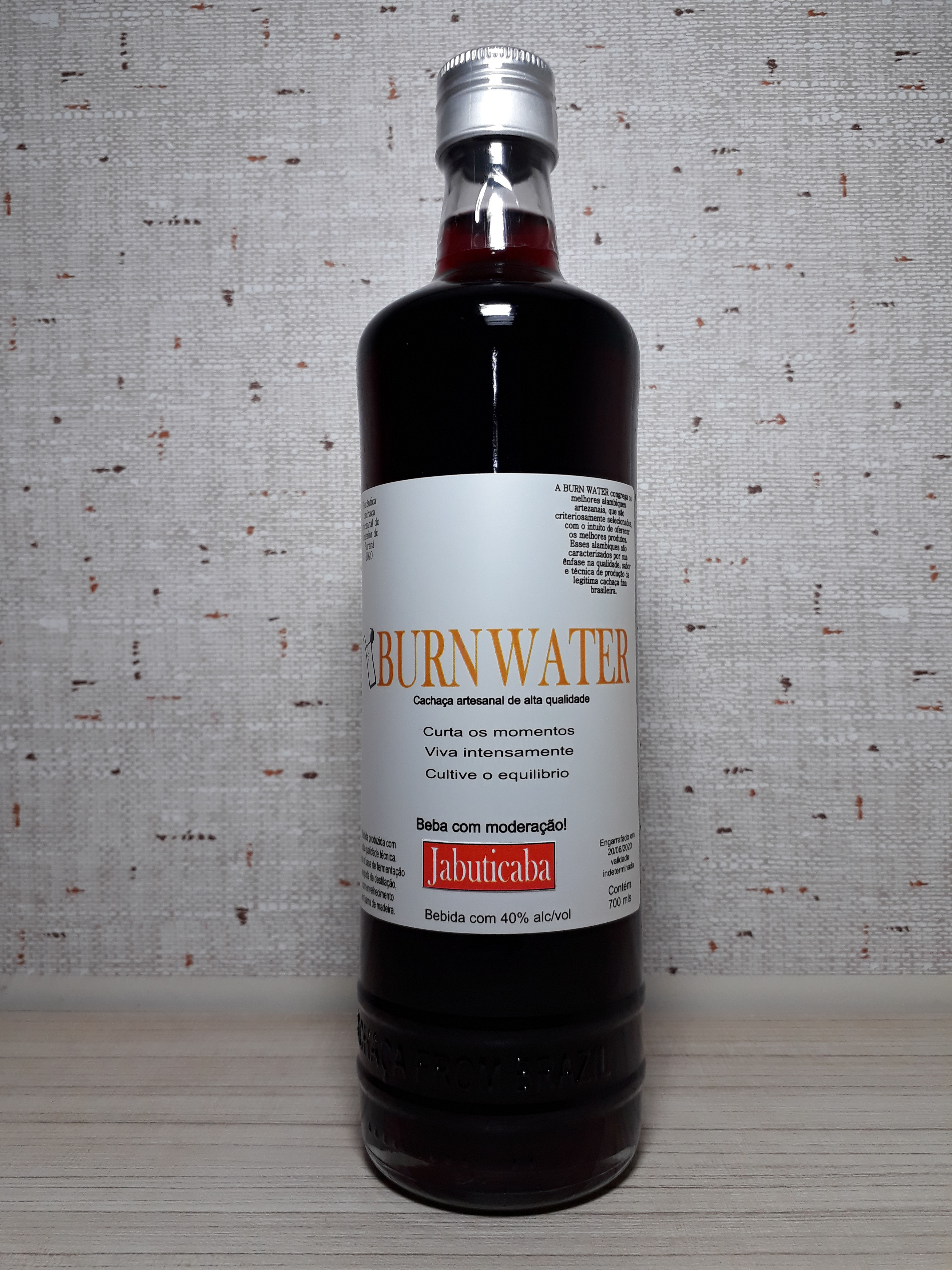 CACHAÇA BURN WATER - JABUTICABA – DRY