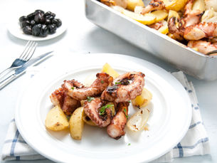 Chef Gianluca Deiana Abis: Polpo con Patate e Cipolla