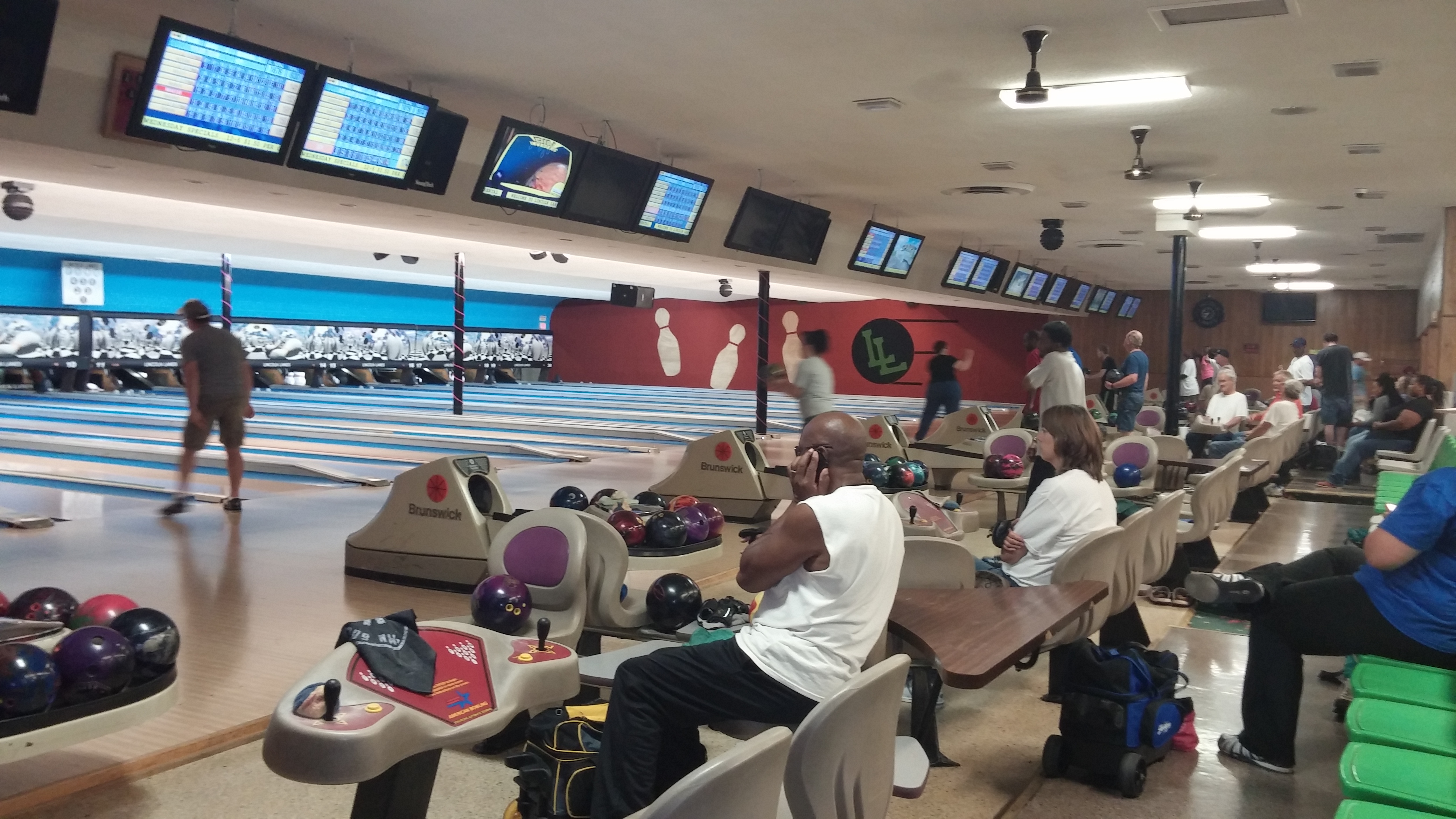 Del Lanes - he22tel