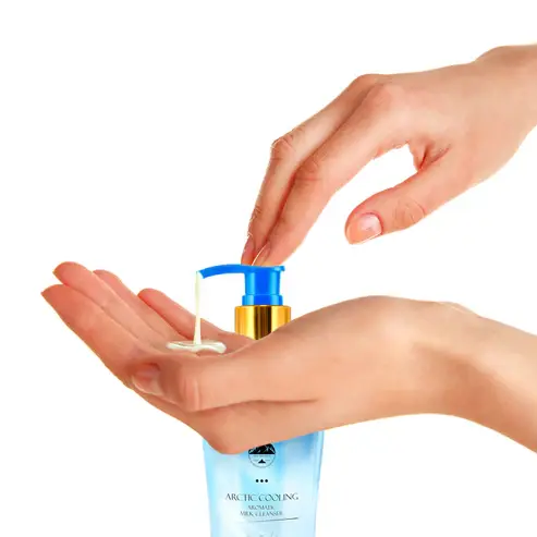 Thumbnail: Below Zero Arctic Cooling Aromatic Milk Cleanser