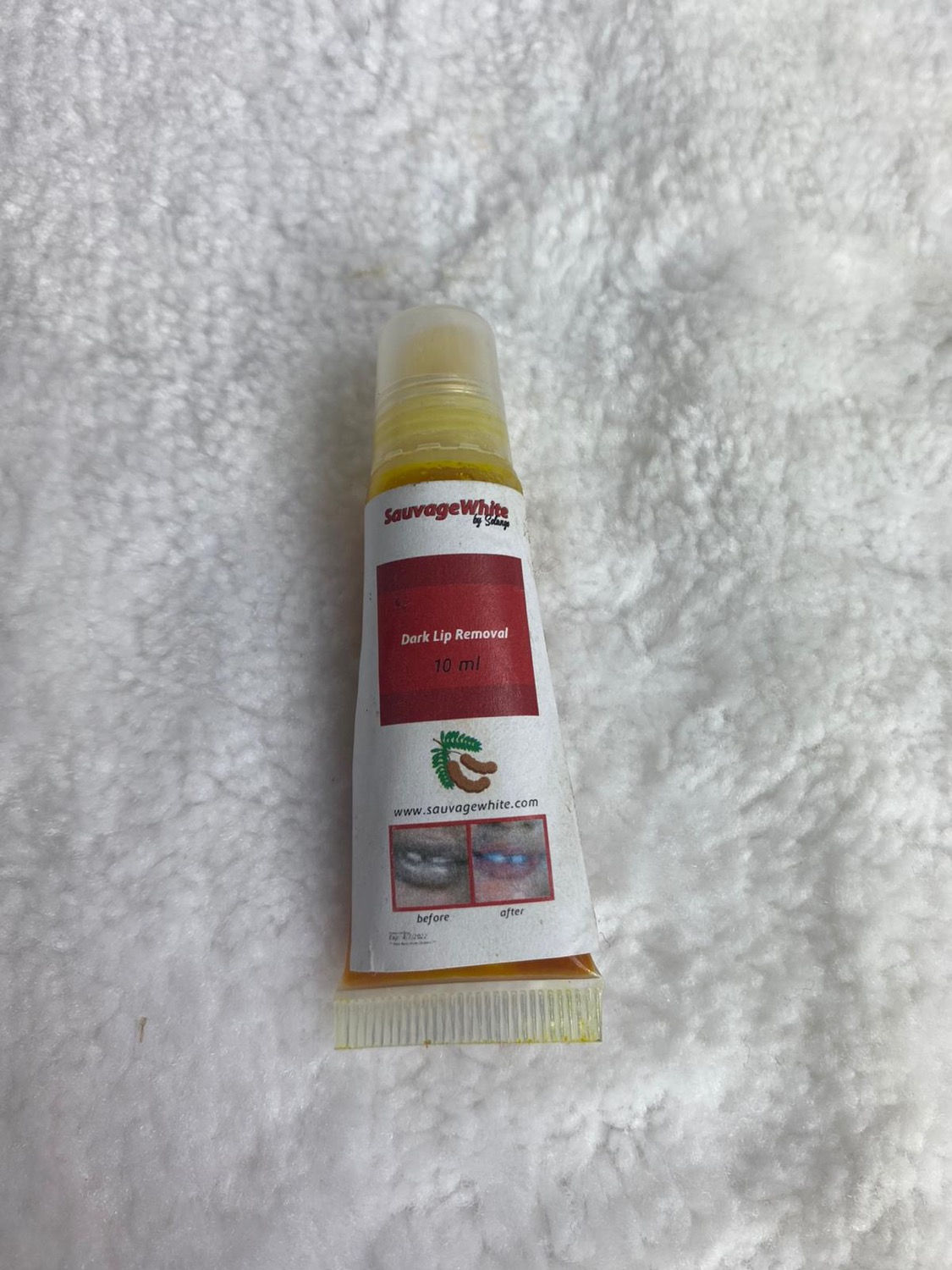Sauvage White Dark Lips Eclaircissant