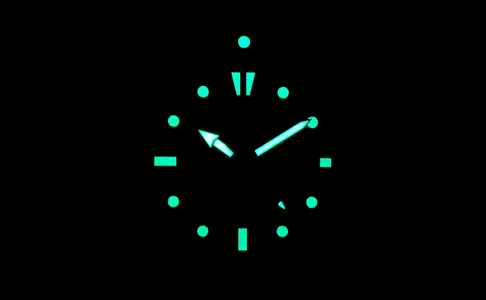Casio MDV106-1AV detalle lumen luminiscencia