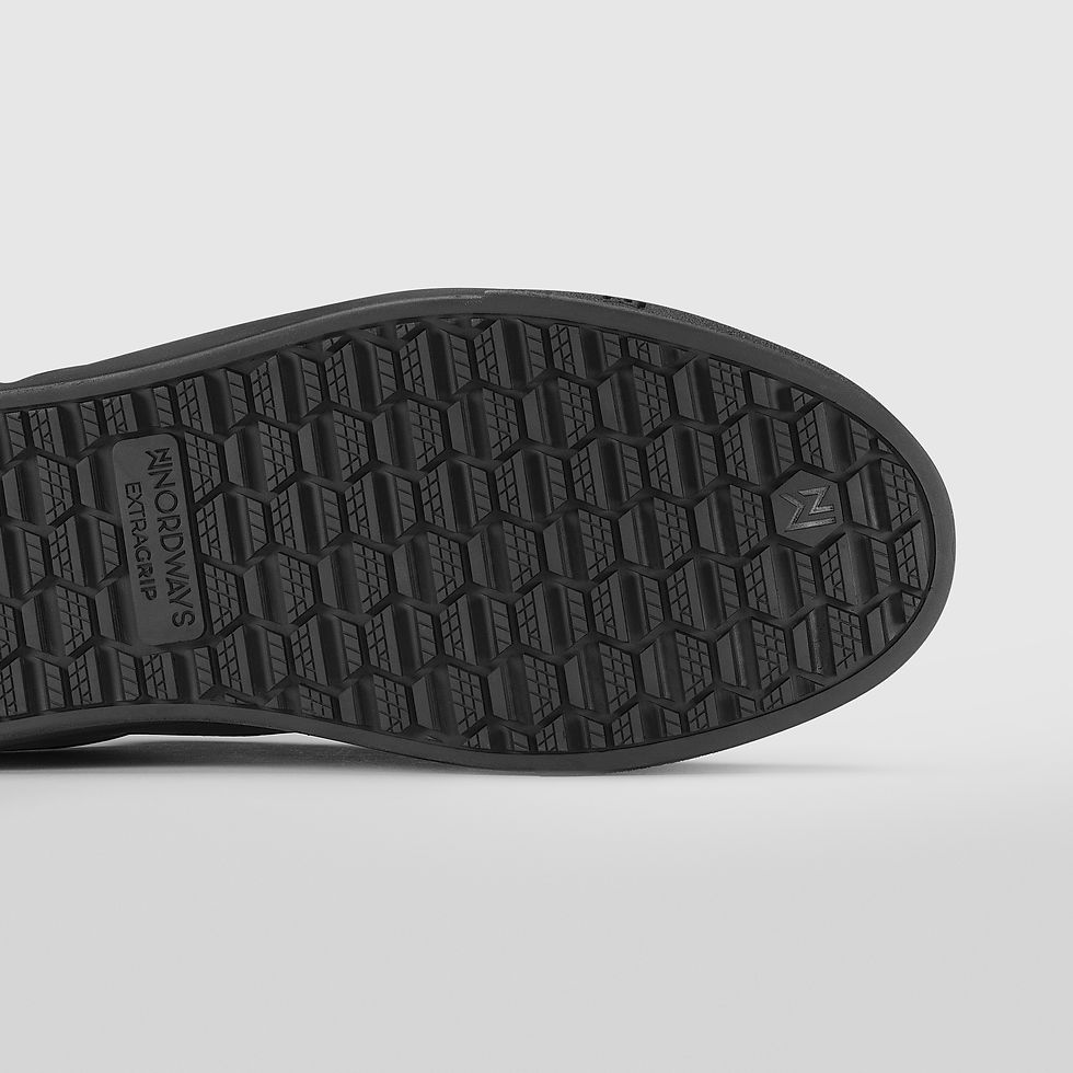 Thumbnail: Nordways Mael Trainers Black Single Shoe Sole View