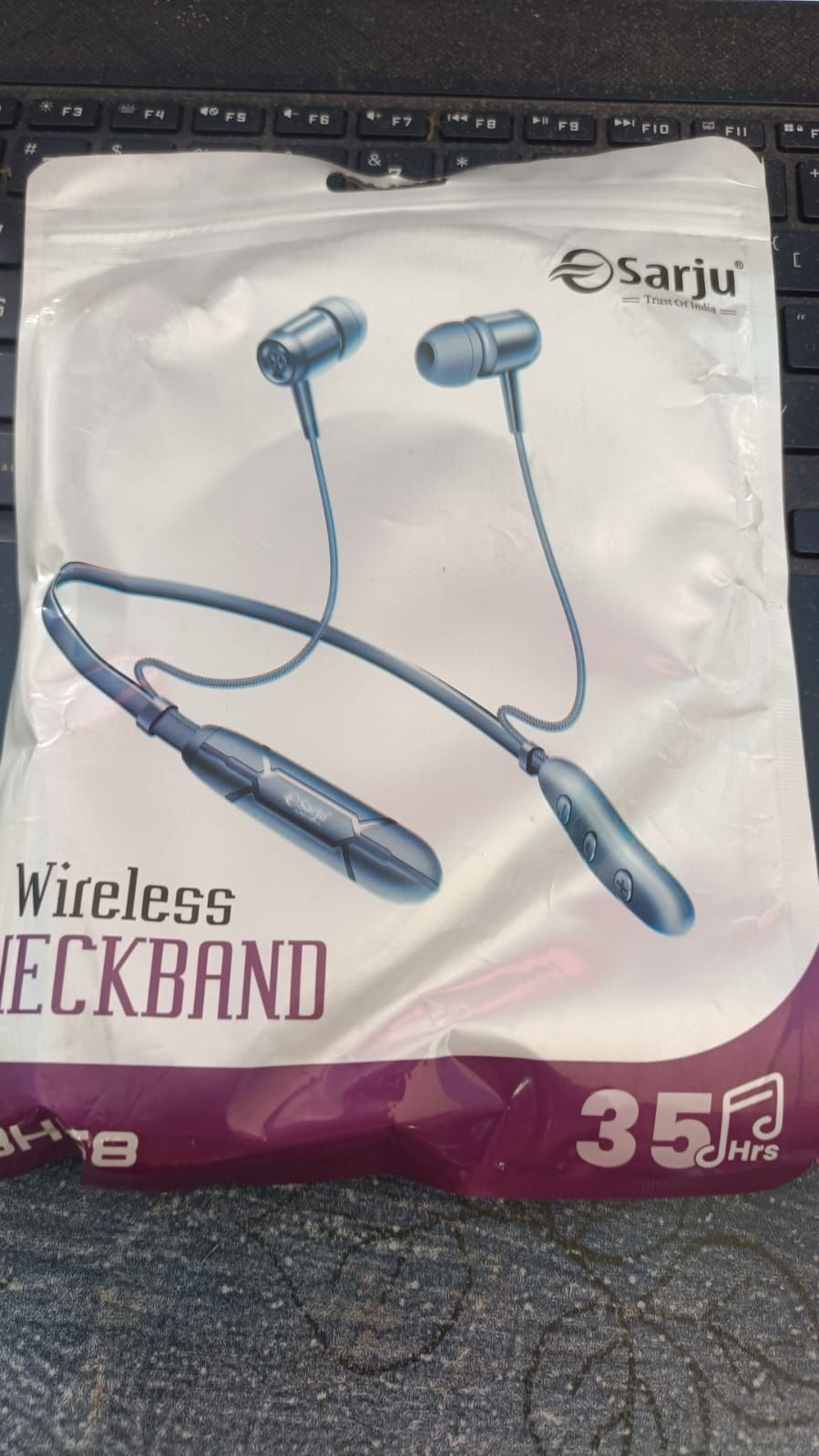 BH58 WIRELESS NECKBAND