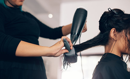 hair stylist aveda