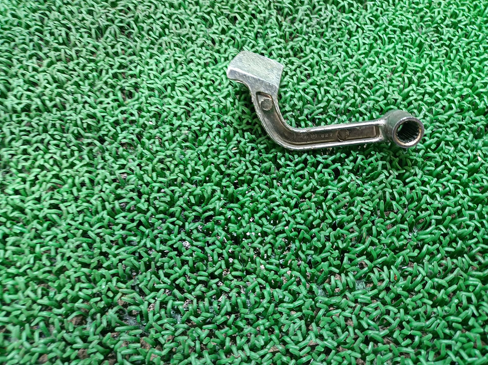 Miniature : Nissan GLORIA PA30