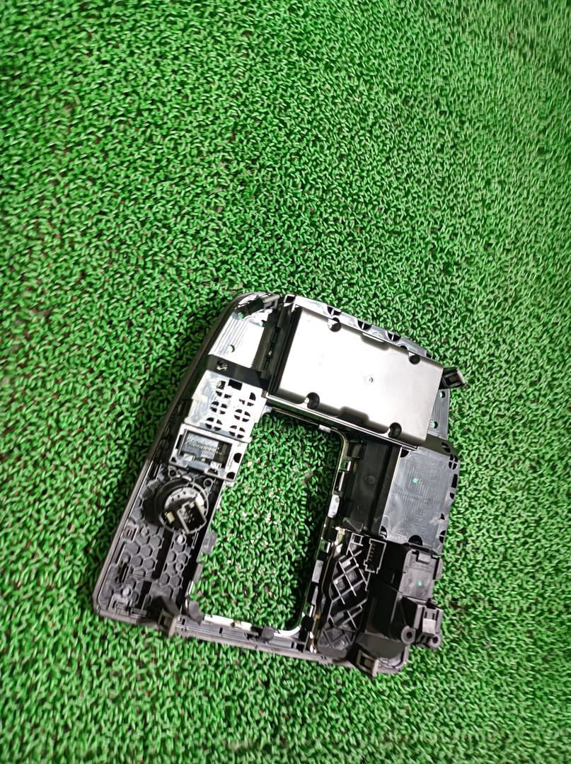 サムネイル： AUDI A6 2011 ABA-4GCGWS