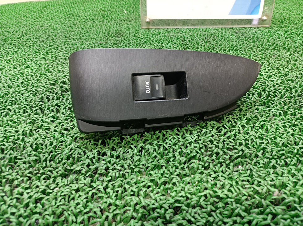 サムネイル： TOYOTA PRIUS 2009 DAA-ZVW30