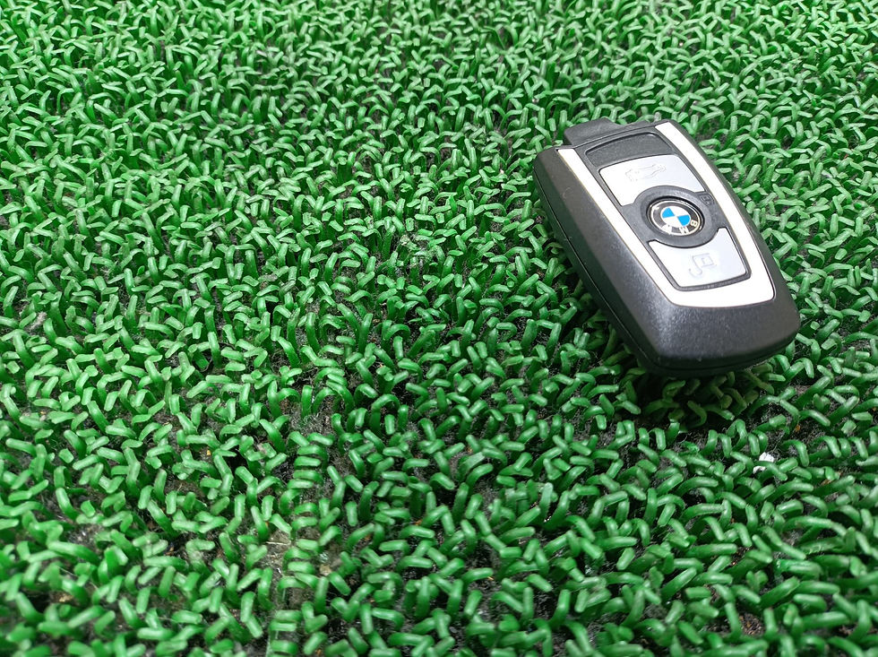 Miniature : BMW 120i 2012 DBA-1A16