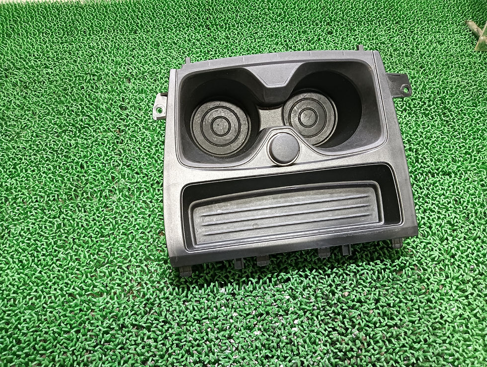 Miniatura: BMW 116i 2013 DBA-1A16