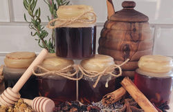 Honey Jars Page Pic2_edited_edited