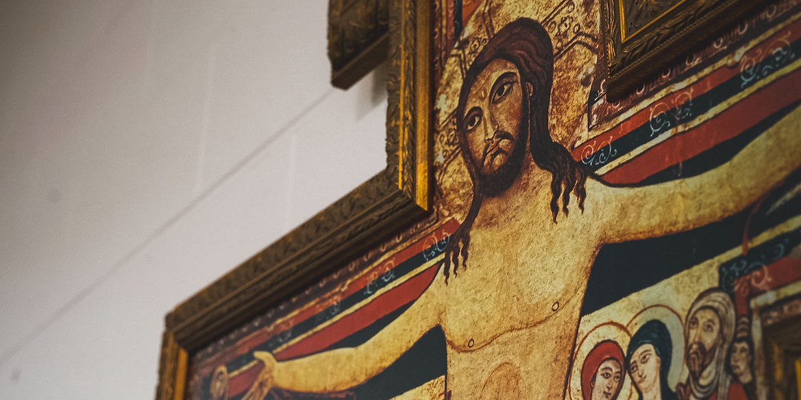 franciscans-of-the-eucharist-of-chicago-service-community-29_edited.jpg